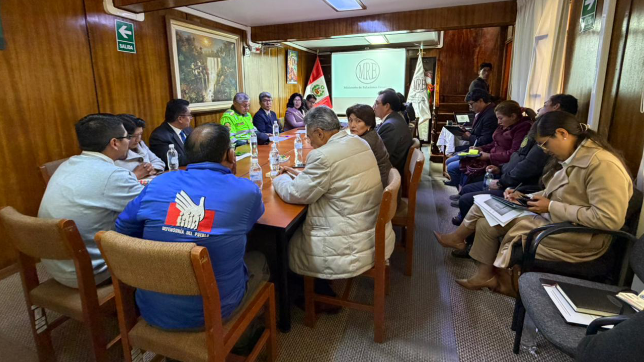 Puno: instalan mesa intersectorial para reforzar control migratorio en frontera